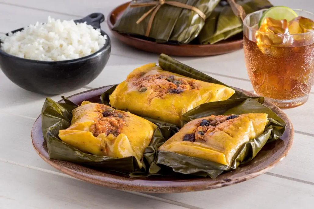 ¿Cómo se hacen los tamales panameños y cuál es su valor nutricional?