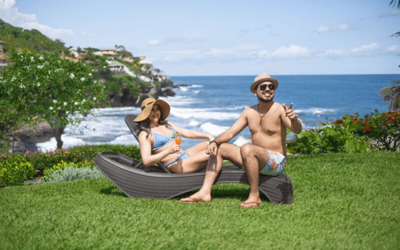 Muebles de plástico en Panamá: ideales para patios y jardines