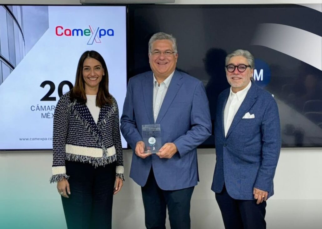 Francisco Martinelli analiza desafíos fiduciarios en el conversatorio STEP Panamá