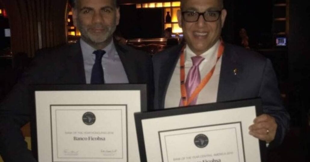 Latina Finance 2024 reconoce la excelencia de Ficohsa